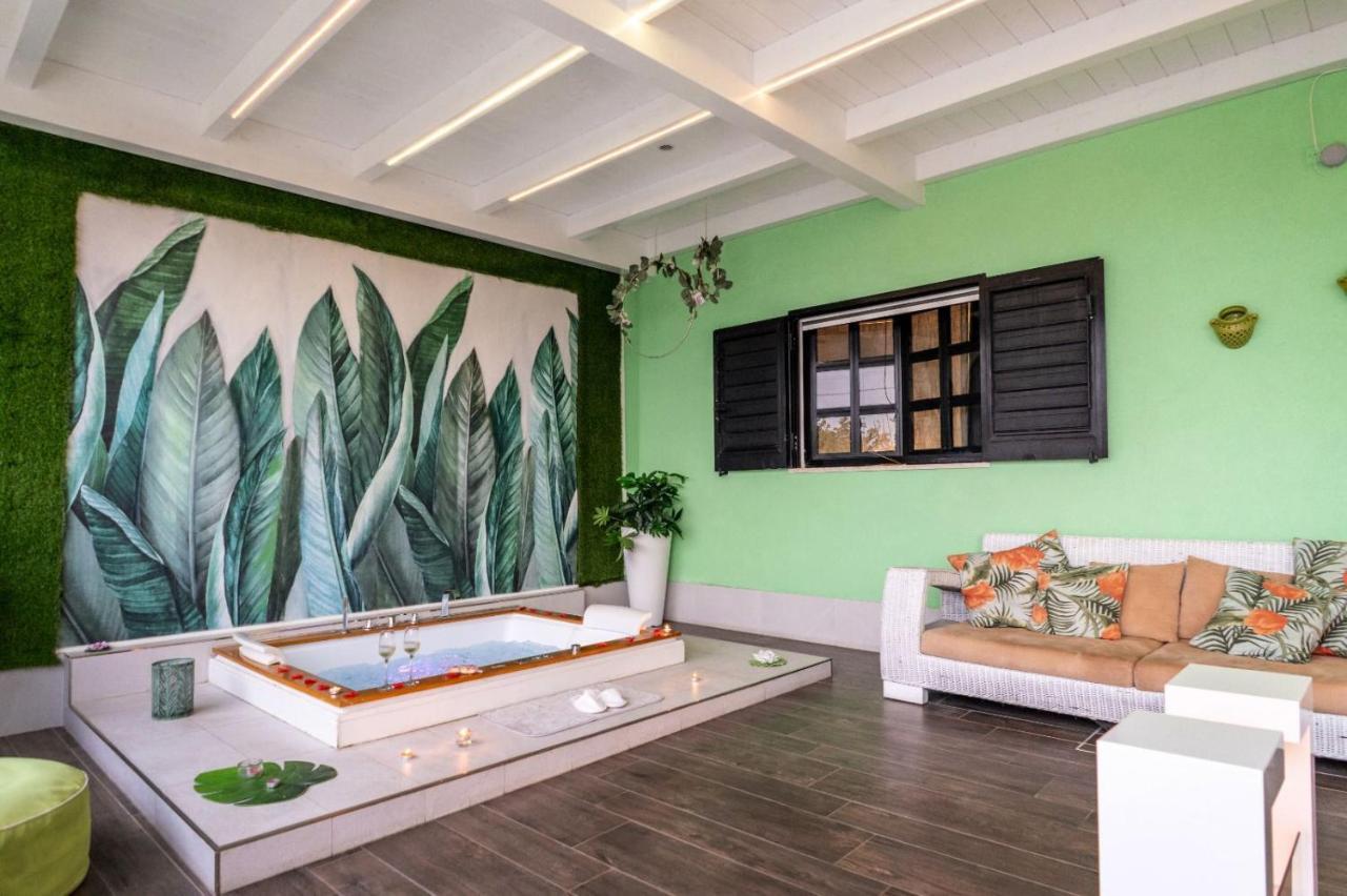 Resort Villa La Perla Sul Mare Leporano Buitenkant foto